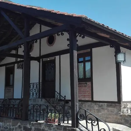 Pensjonat Casa Leny *